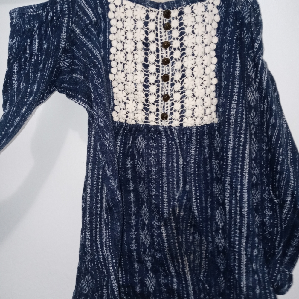 Blouse - Picture 3 of 4